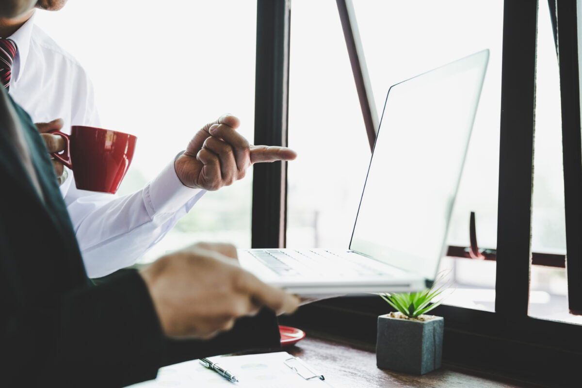 What Is the Difference Between AI Assisted SEO and Fully Managed AI SEO?