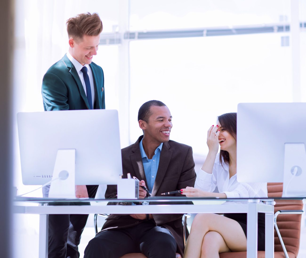 blurred image of a cheerful business team in the workplace.photo with copy space